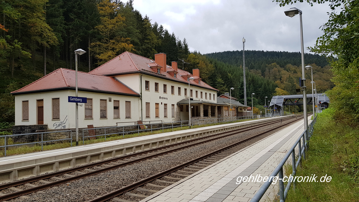 041 2020 1011 Bahnhof web