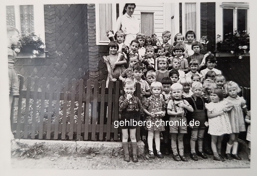 1958 002 09 Kindergarten