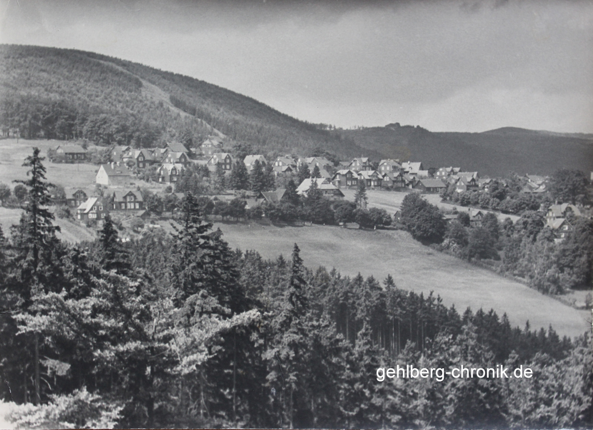 1958 012 Blick auf Gehlberg vom Gabelbachskopf