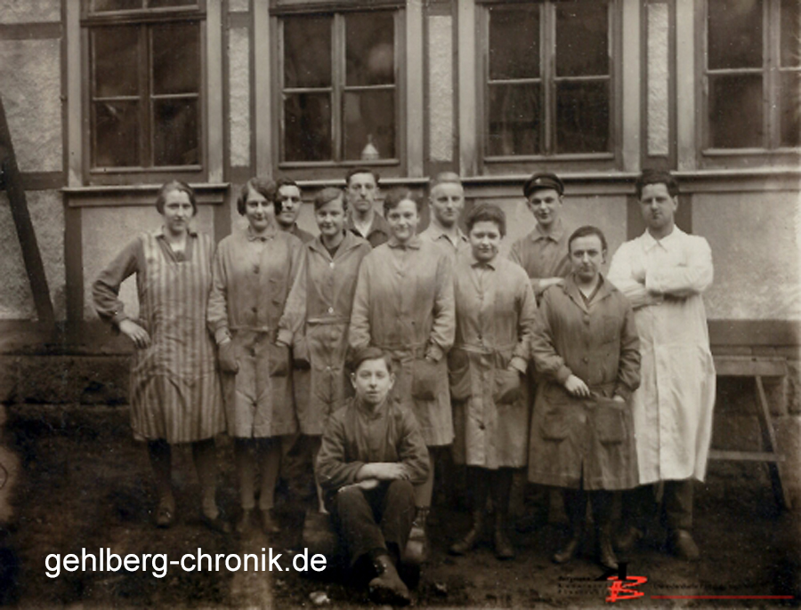 1958 026 erste Angestellte Bergmann Kunststoffe