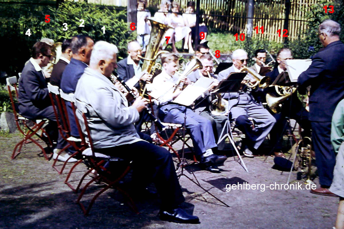 1963 008 29.7. Erhard bei der Blasmusik