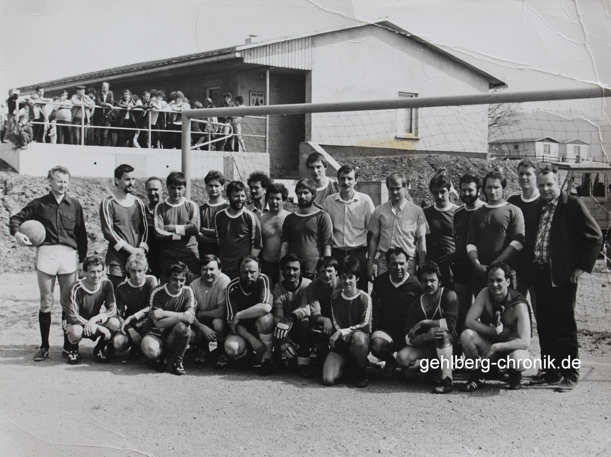1986 007 Fussballmannschaft
